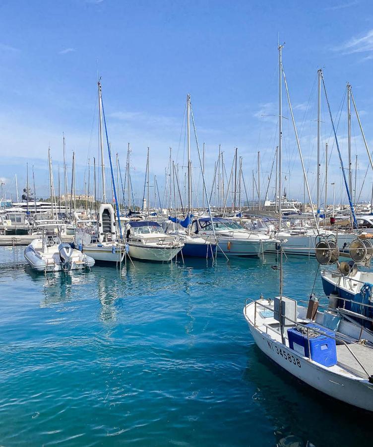 Superbe Appartement Dans Le Coeur De La Ville Antibes Esterno foto
